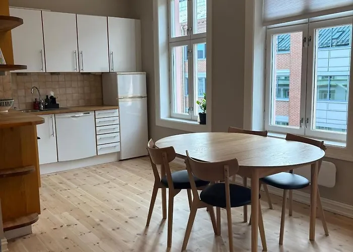Cozy And With Two Bedroom Apartment Oslo